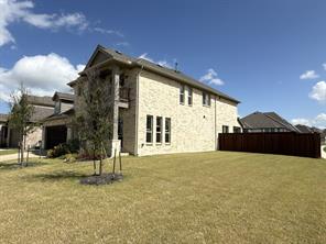 2311 Albion Way - Photo 3