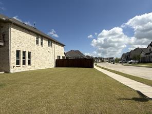 2311 Albion Way - Photo 4