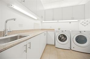 1918 Olive Street - Photo 29