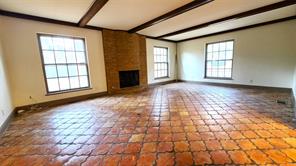 1815 Greenwood Drive - Photo 5