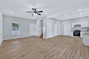 323 W Cherry Street - Photo 4