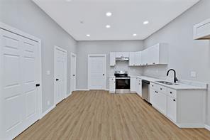 323 W Cherry Street - Photo 6