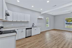 323 W Cherry Street - Photo 8