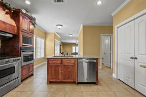 6149 Vickery Boulevard - Photo 12