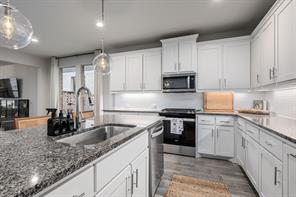 1310 Trailblazer Way - Photo 6