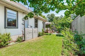 5834 Monticello Avenue - Photo 19