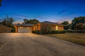 303 Merribrook Trail - Photo 2