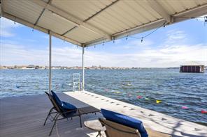 623 S Harbor Court - Photo 1