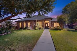 713 Mockingbird Court - Photo 1