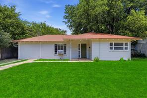 610 Crescent Street - Photo 1