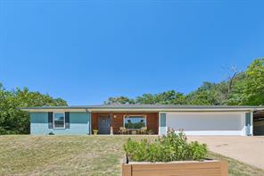 1025 Wedgewood Drive - Photo 1