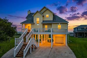 3241 Castle Drive - Photo 1