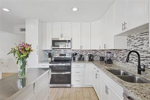 5632 Terry Street - Photo 11