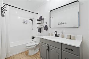 5632 Terry Street - Photo 18