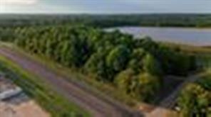 3303 Fm 349 - Photo 7