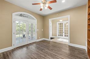 9600 Oak Meadow Lane - Photo 17