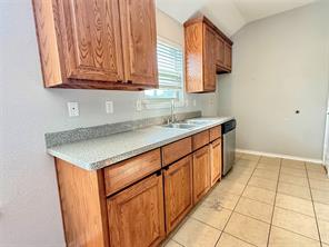 412 Windridge Drive - Photo 7