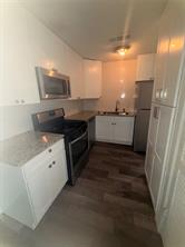 6033 Ramey Avenue - Photo 2