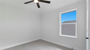 1008 Longfellow Lane - Photo 27