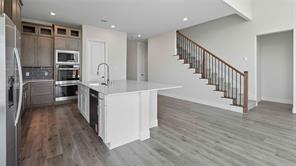 1008 Longfellow Lane - Photo 8