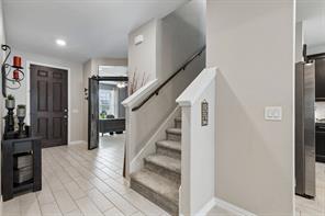 2428 Mockingbird Court - Photo 4
