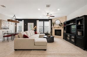 2428 Mockingbird Court - Photo 5