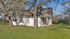 202 Johns Drive - Photo 3