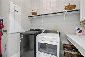 2232 Robin Way - Photo 25