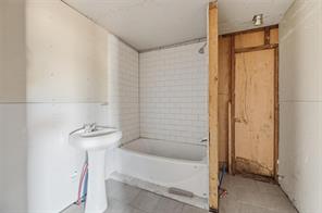 604 S Spears Street - Photo 14