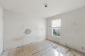 604 S Spears Street - Photo 16