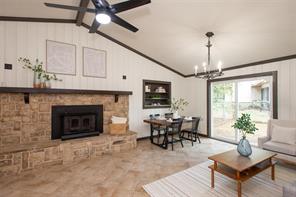 2328 Wildwood Way - Photo 10