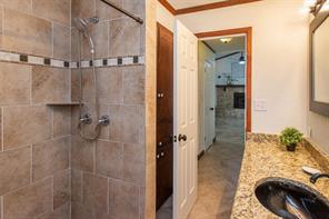 2328 Wildwood Way - Photo 21