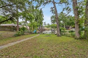 2328 Wildwood Way - Photo 36