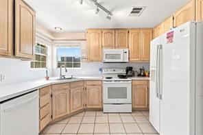 51 Circle Drive - Photo 4