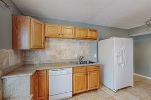 13818 Methuen Green Lane - Photo 4