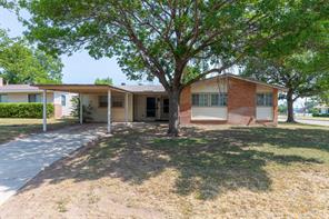 2502 Bennett Drive - Photo 1