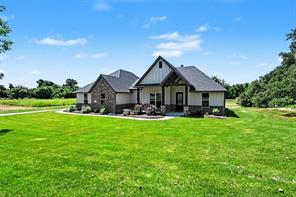 606 Central Road - Photo 1