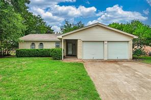236 E Cunningham Avenue - Photo 1
