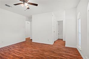 236 E Cunningham Avenue - Photo 12