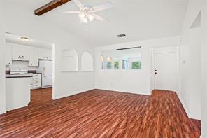 236 E Cunningham Avenue - Photo 3