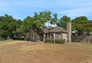 1933 Lavaca Trail - Photo 3