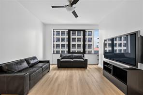 1200 Main Street - Photo 2