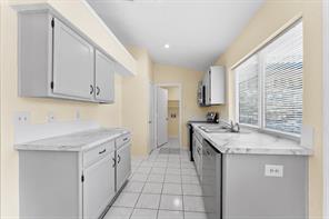 1404 Sheppard Lane - Photo 6