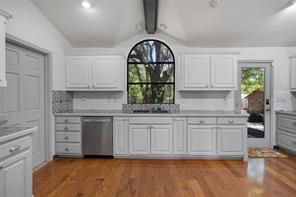 2485 County Road 852 - Photo 5