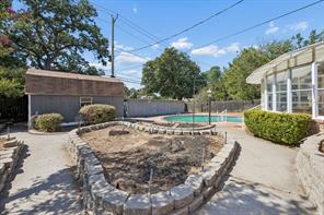 7154 Yolanda Drive - Photo 22
