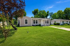1318 Raines Street - Photo 2