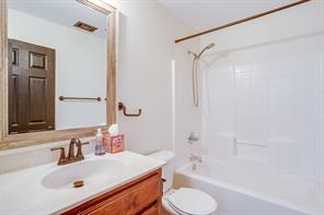 2214 Taylor Drive - Photo 32