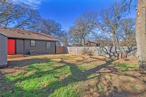 5660 Dorothy - Photo 14