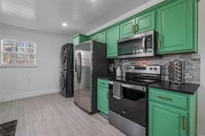 5660 Dorothy - Photo 6