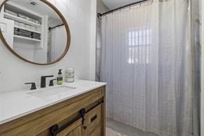5660 Dorothy - Photo 9